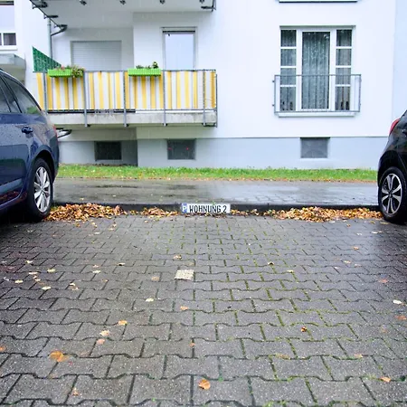 Apartment Edler Wohnraum Luxurioeses Mit Balkon, Boxspringbett, Kaffeevollautomat, Lift & Parkplatz *