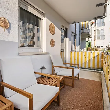 Apartamento Edler Wohnraum Luxurioeses Mit Balkon, Boxspringbett, Kaffeevollautomat, Lift & Parkplatz Chemnitz