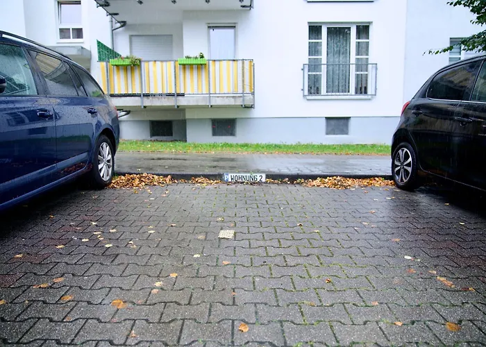 شقة Edler Wohnraum Luxurioeses Mit Balkon, Boxspringbett, Kaffeevollautomat, Lift & Parkplatz *